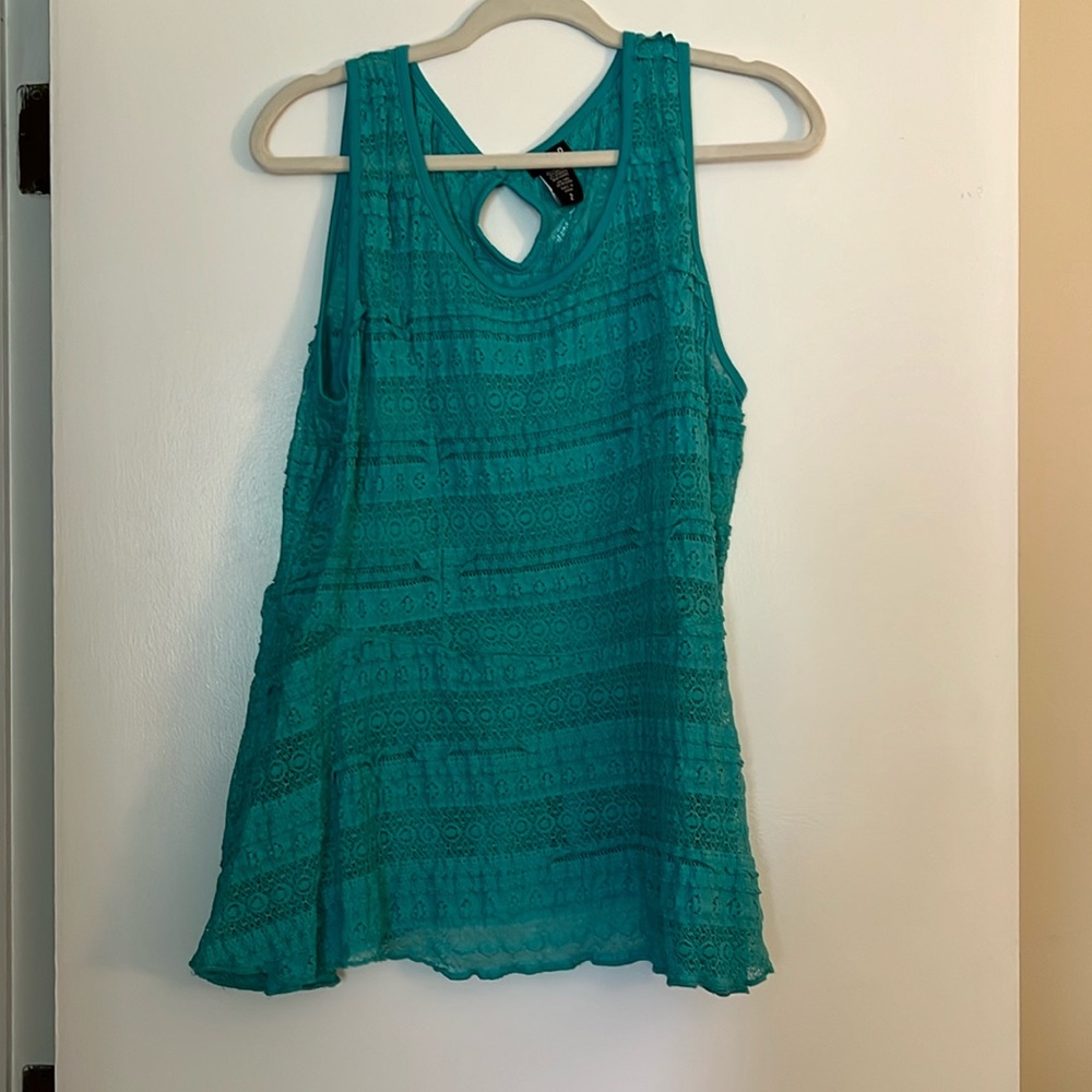 Torrid Peplum Scoop Neck Tank size 2